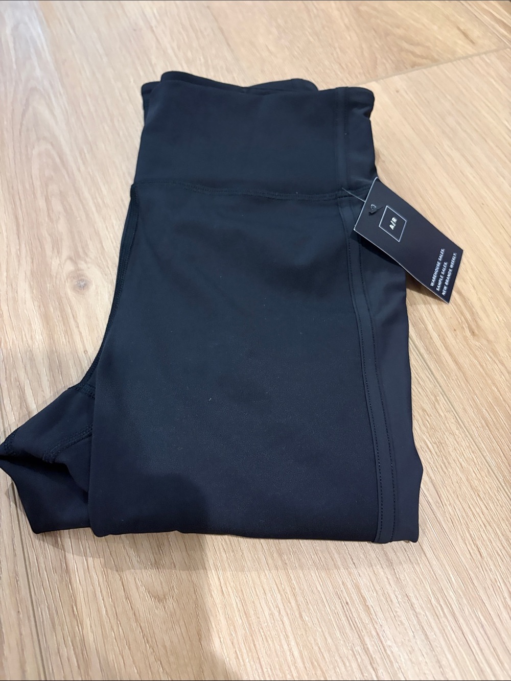 Lululemon Squad Goals Crop Black Leggings Size 4